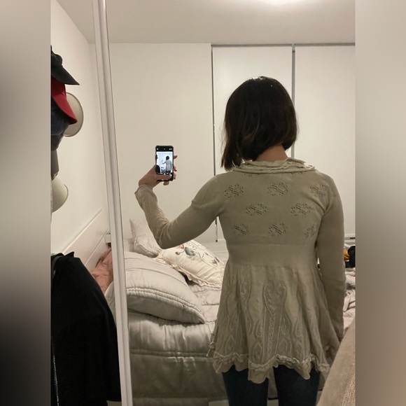 Guinevere sweater - Picture 3 of 3